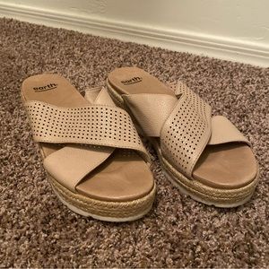 Earth Beige Platform Espadrille Sandals Women’s 10